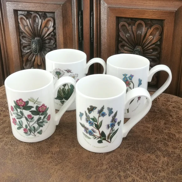 Portmeirion "Botanic Garden"  Butterfly & Floral Mug Set Of 4 - Picture 2 of 13